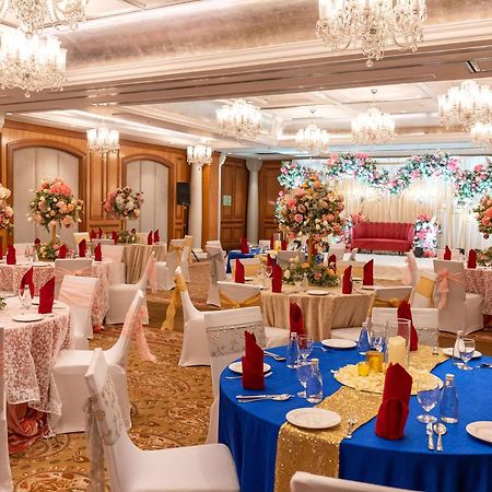 Hilton Mumbai International Airport Hotel Exteriör bild The Imperial Ball Room