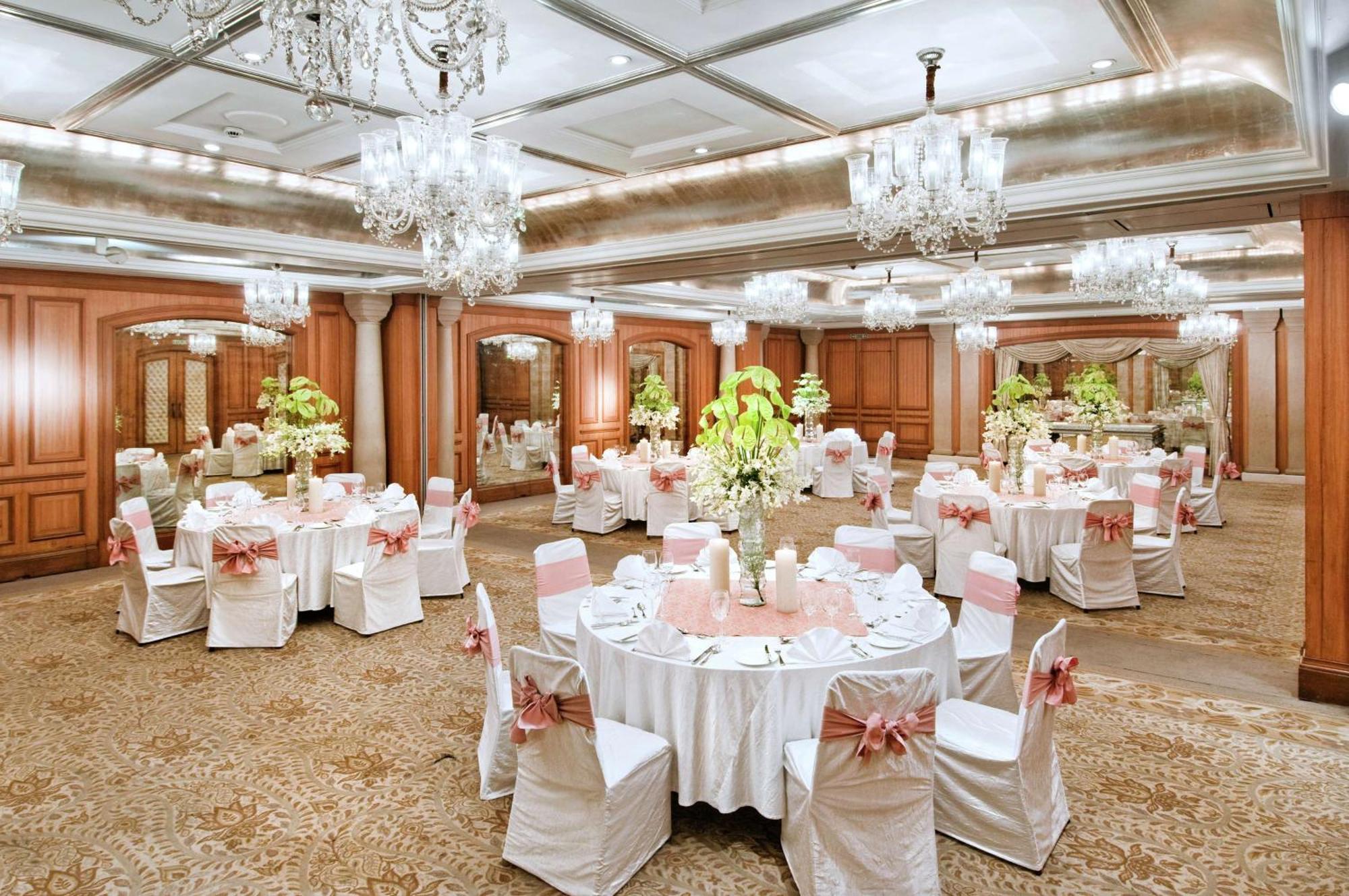 Hilton Mumbai International Airport Hotel Exteriör bild The Imperial Ball Room